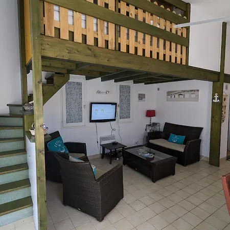 Spacious Nest With Terrace Near The * Saint-Hilaire-de-Talmont