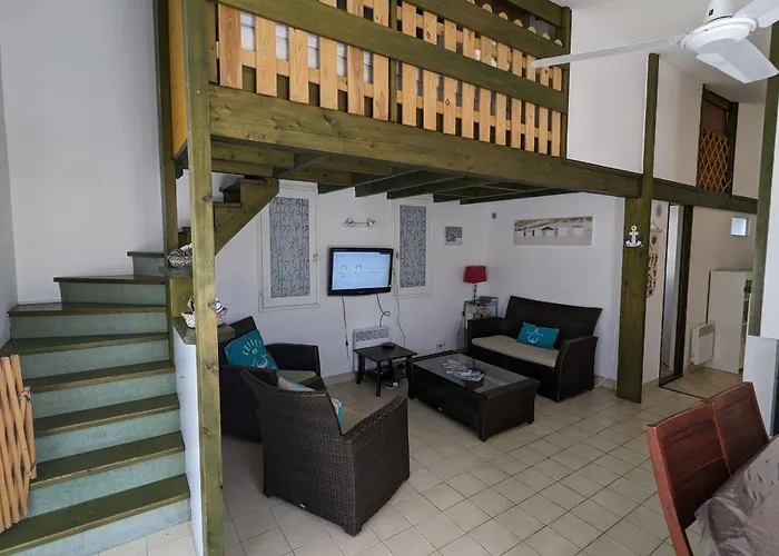 Spacious Nest With Terrace Near The * Saint-Hilaire-de-Talmont